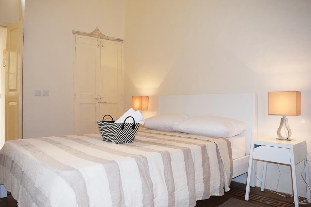 Valletta Mint Apartment 1 ภายนอก รูปภาพ