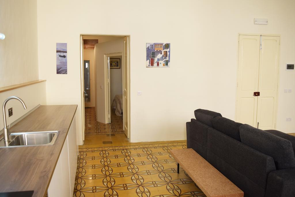 Valletta Mint Apartment 1 ภายนอก รูปภาพ