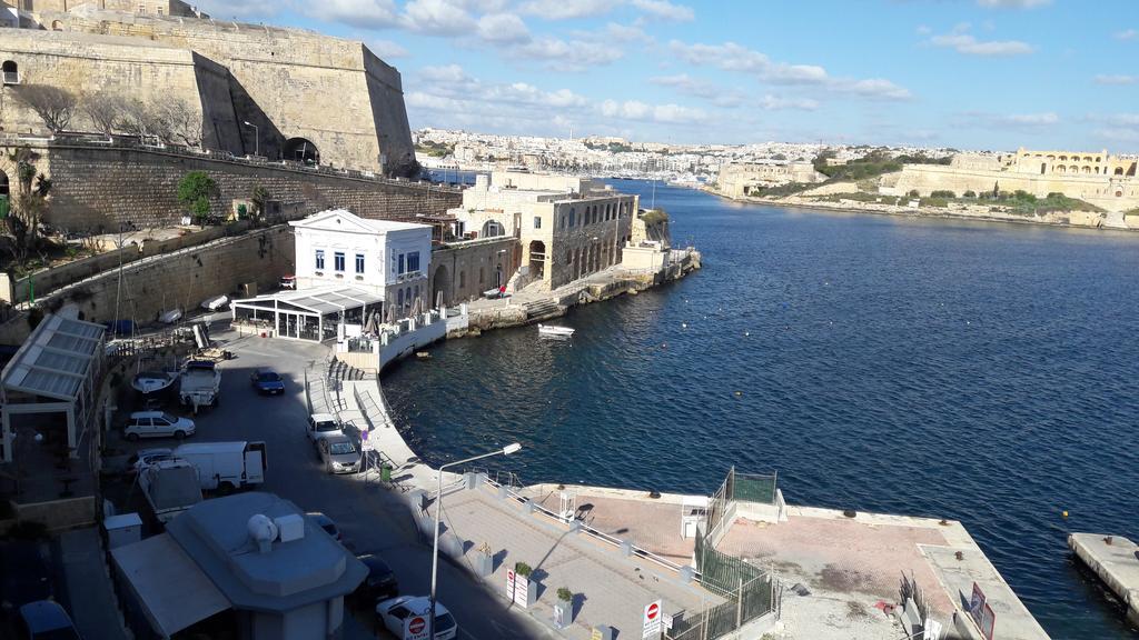 Valletta Mint Apartment 1 ภายนอก รูปภาพ